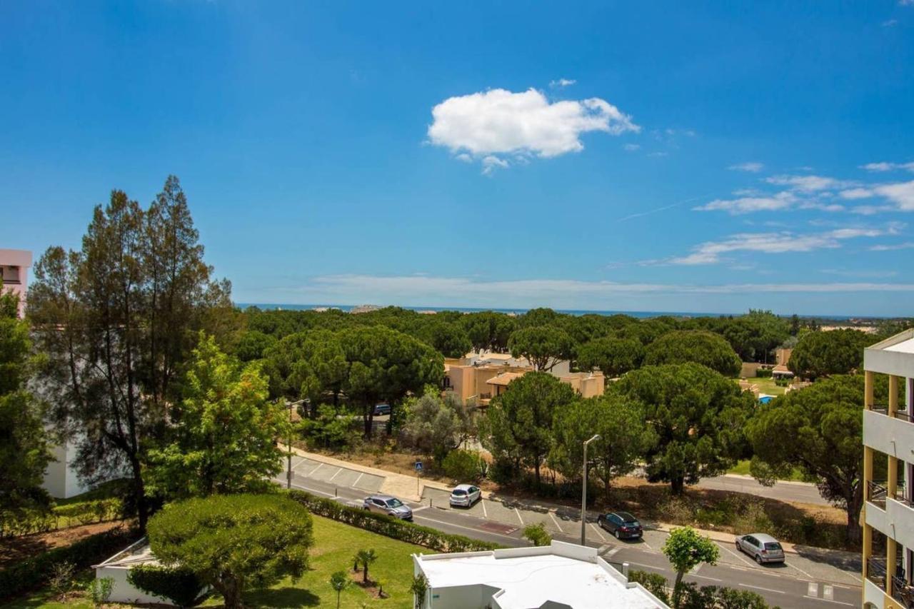 Modern Top Floor Apartment 60M2 - Balcony With Pool & Sea View - Vilamoura Eksteriør bilde