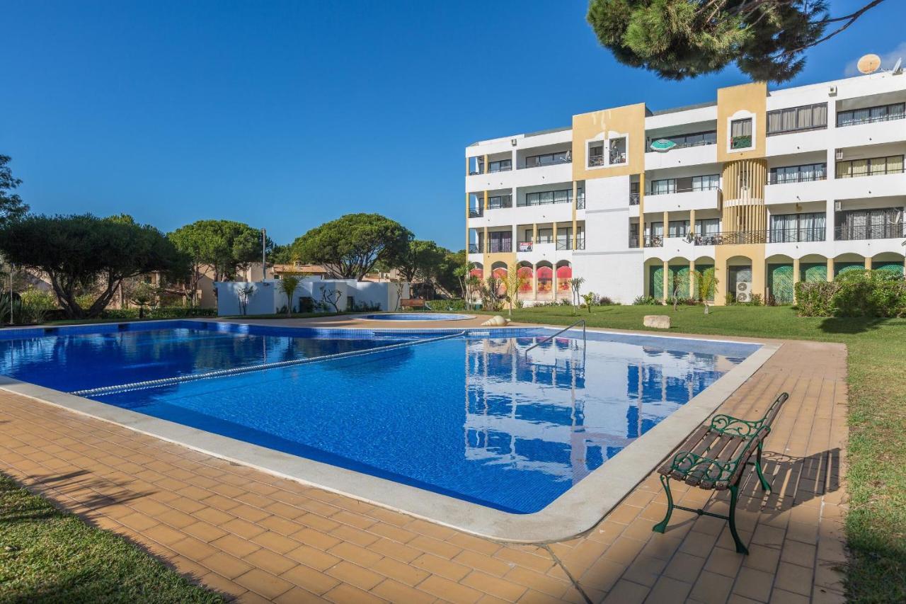 Modern Top Floor Apartment 60M2 - Balcony With Pool & Sea View - Vilamoura Eksteriør bilde